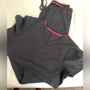 HEARTSOUL Grey Scubs